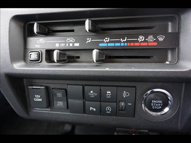 DAIHATSU HIJET truck 4WD 2022