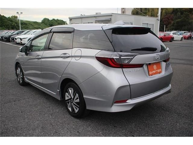 HONDA SHUTTLE HYBRID 2022