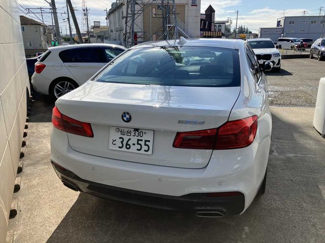 BMW BMW 5series sedan 2019