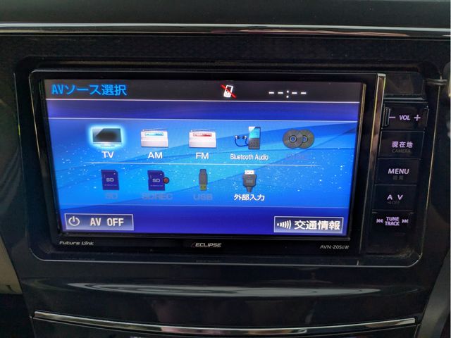 TOYOTA PRIUS Alpha 2015