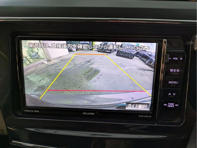 TOYOTA PRIUS Alpha 2015