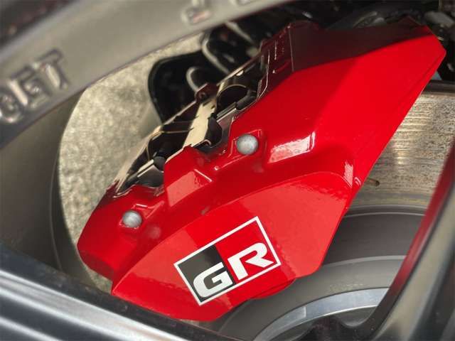 TOYOTA GR COROLLA 2025