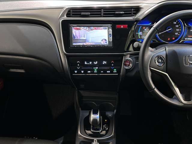 HONDA GRACE HYBRID 2015