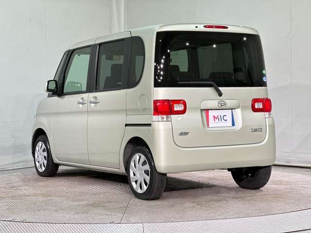 DAIHATSU TANTO 2012