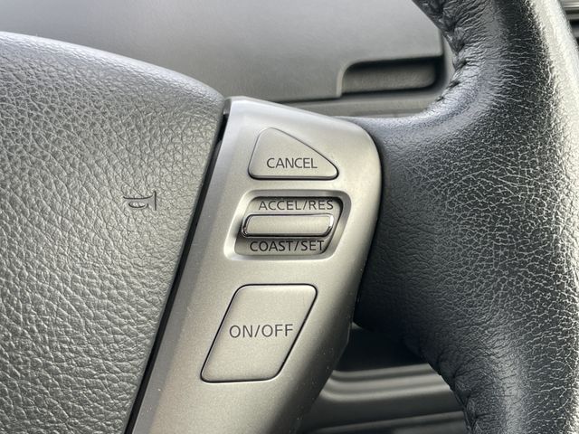 NISSAN SERENA  S-HYBRID 2013