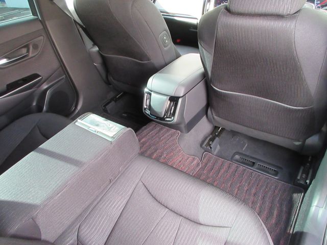 TOYOTA CROWN sedan hybrid 4WD 2019