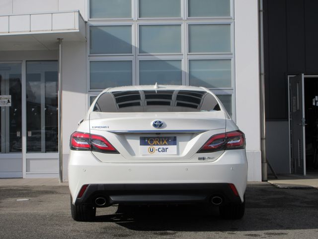 TOYOTA CROWN sedan hybrid 4WD 2019