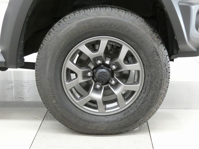 SUZUKI JIMNY SIERRA 2023