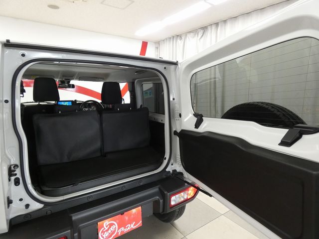 SUZUKI JIMNY SIERRA 2023