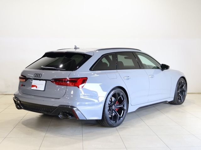 AUDI AUDI RS6 AVANT 2025