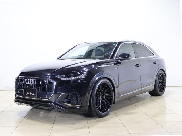 AUDI AUDI Q8 2019
