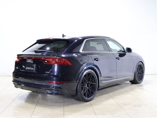 AUDI AUDI Q8 2019