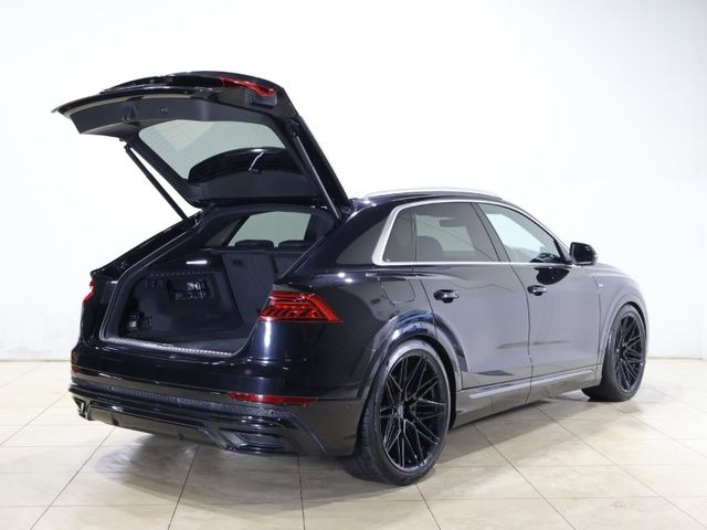 AUDI AUDI Q8 2019