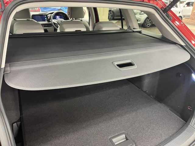 VOLKSWAGEN VOLKSWAGEN GOLF VARIANT 2022