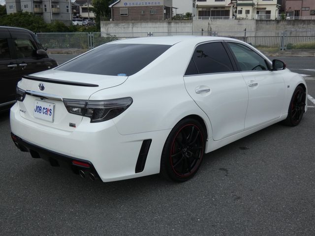 TOYOTA MARK X 2016