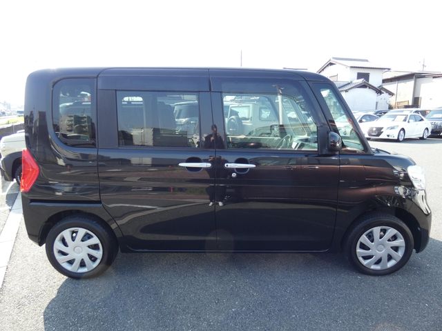 DAIHATSU TANTO 2014