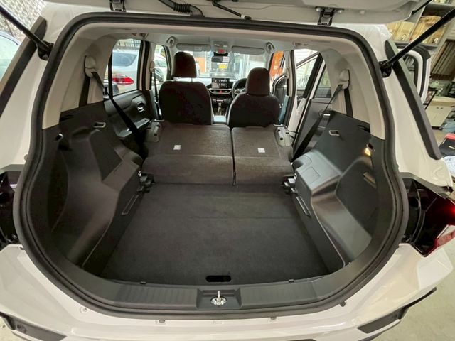 TOYOTA RAIZE HYBRID 2025