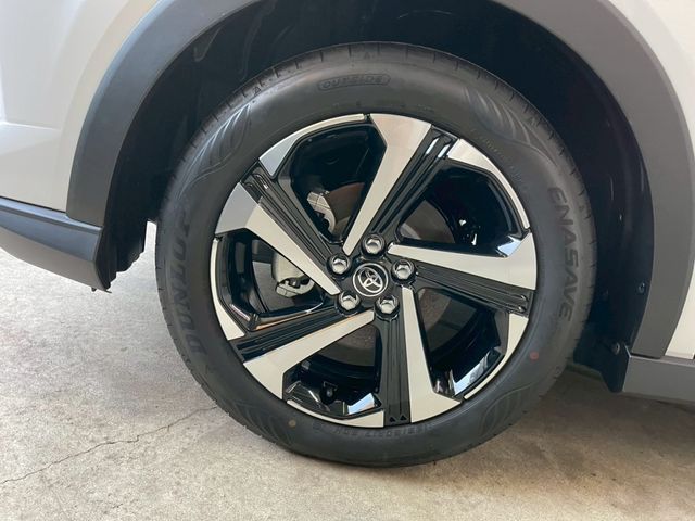 TOYOTA RAIZE HYBRID 2025