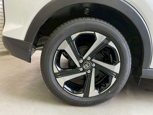 TOYOTA RAIZE HYBRID 2025