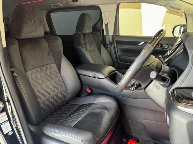 TOYOTA VELLFIRE  HYBRID 4WD 2015