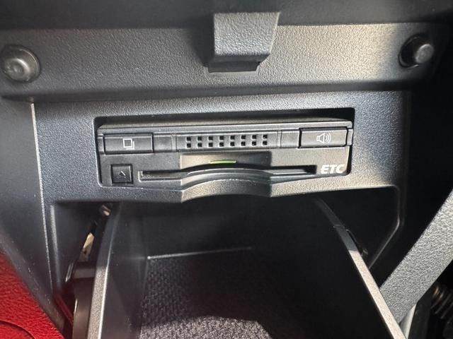 TOYOTA VELLFIRE  HYBRID 4WD 2015