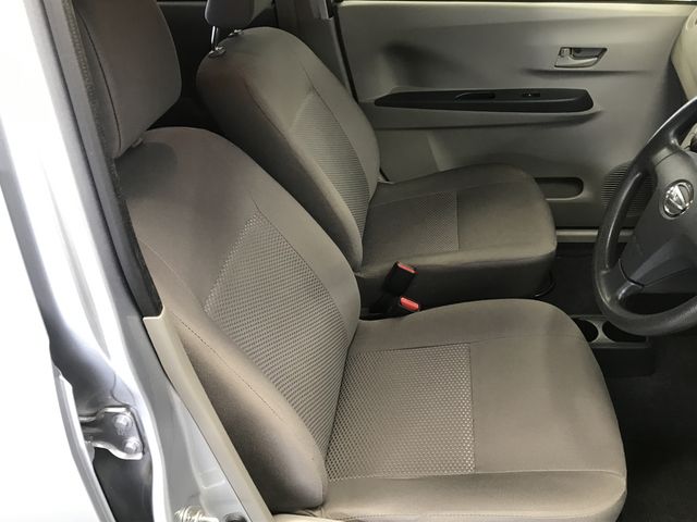 DAIHATSU MIRA e:S 2015