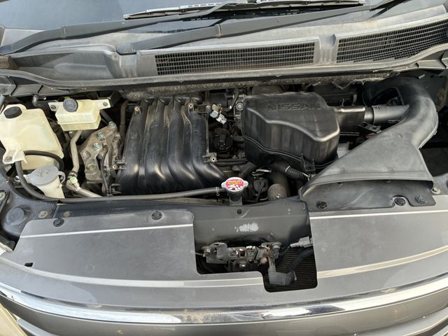 NISSAN SERENA  WG 4WD 2011