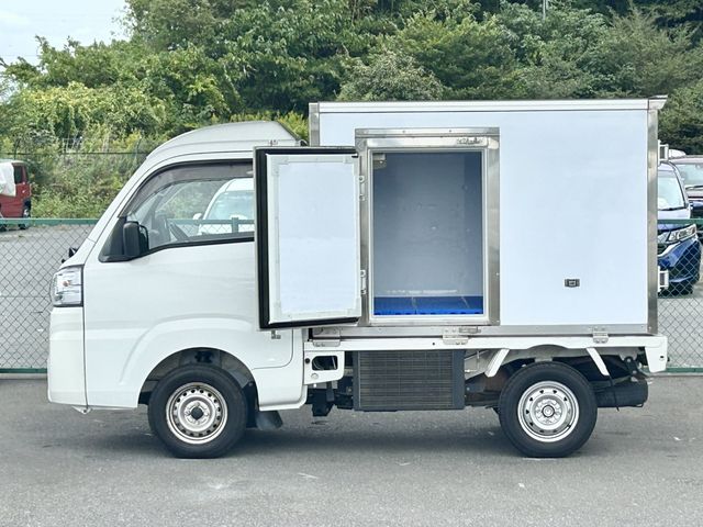 DAIHATSU HIJET truck 2021
