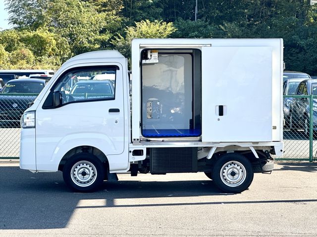 DAIHATSU HIJET truck 2018