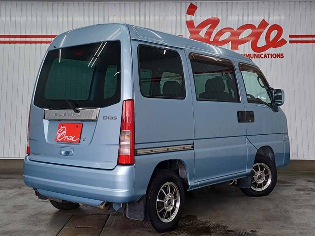 SUBARU SAMBAR van 2011