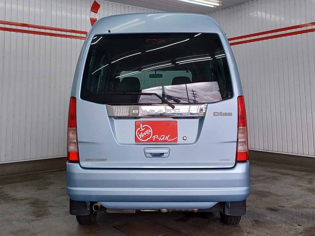 SUBARU SAMBAR van 2011