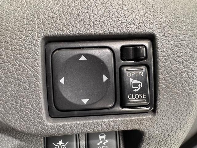 NISSAN NV350 CARAVAN 2016