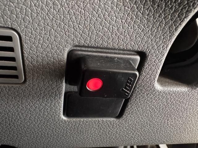 NISSAN NV350 CARAVAN 2016