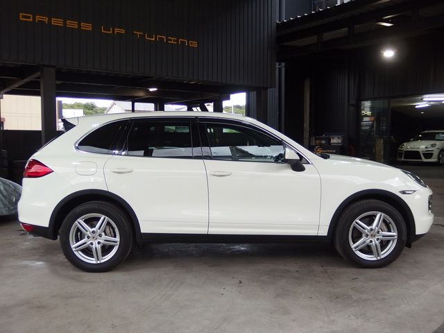PORSCHE PORSCHE Cayenne 2011