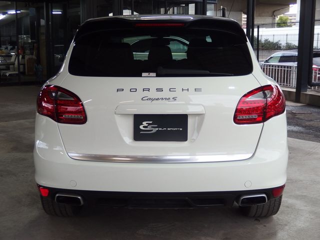 PORSCHE PORSCHE Cayenne 2011
