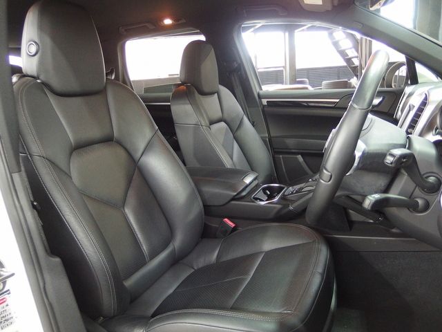 PORSCHE PORSCHE Cayenne 2011