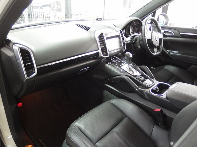 PORSCHE PORSCHE Cayenne 2011