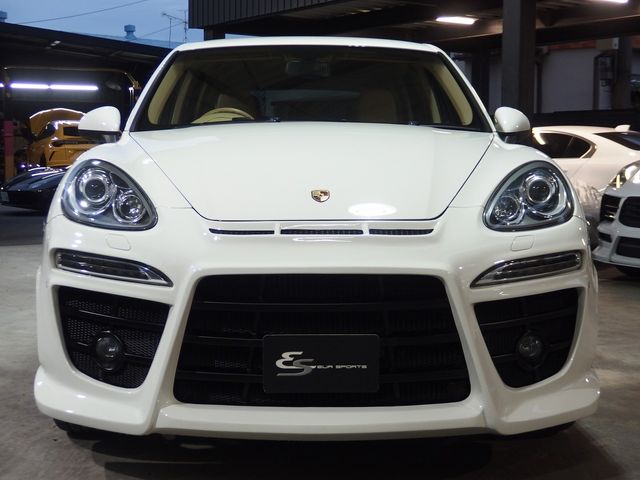 PORSCHE PORSCHE Cayenne 2011