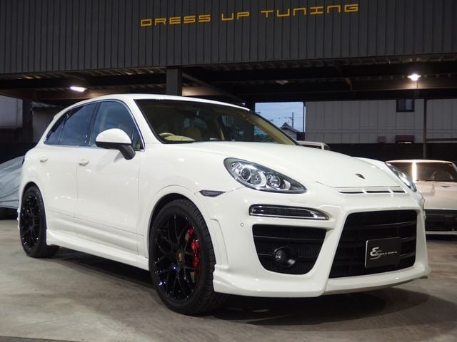 PORSCHE PORSCHE Cayenne 2011