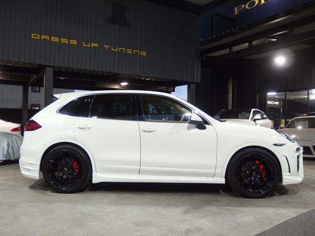 PORSCHE PORSCHE Cayenne 2011