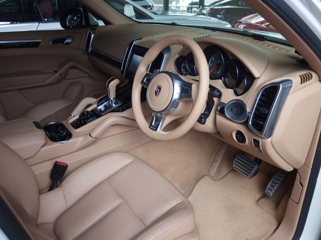 PORSCHE PORSCHE Cayenne 2011