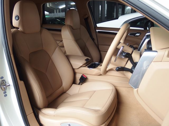 PORSCHE PORSCHE Cayenne 2011