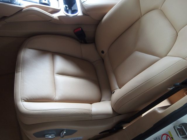 PORSCHE PORSCHE Cayenne 2011