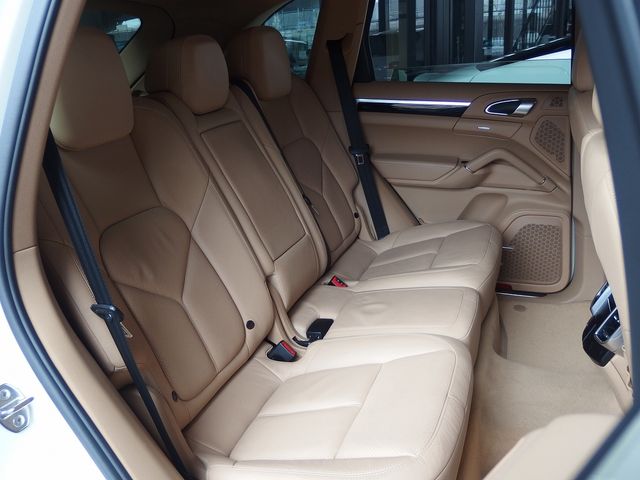 PORSCHE PORSCHE Cayenne 2011