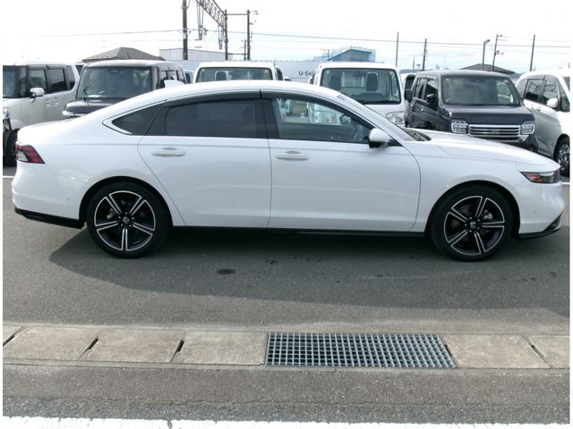 HONDA ACCORD HYBRID 2024