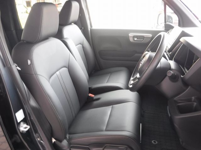 HONDA N-WGN CUSTOM 2023