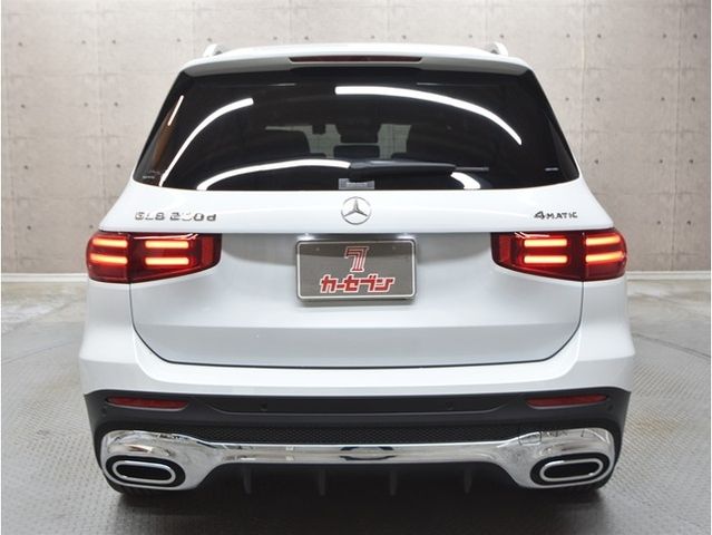 MERCEDES BENZ MERCEDES BENZ GLB 2023
