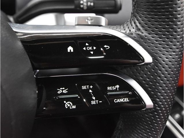 MERCEDES BENZ MERCEDES BENZ GLB 2023