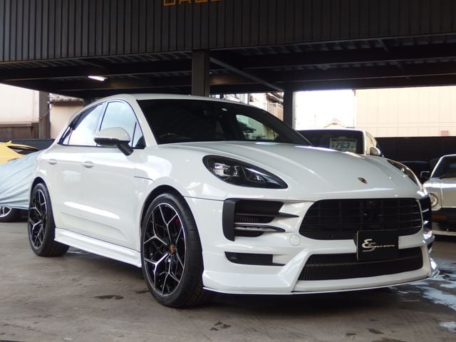 PORSCHE PORSCHE Macan 2020