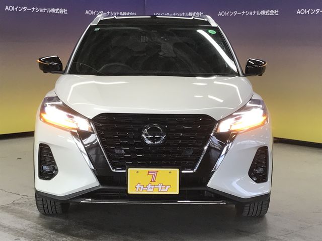 NISSAN KICKS 2021